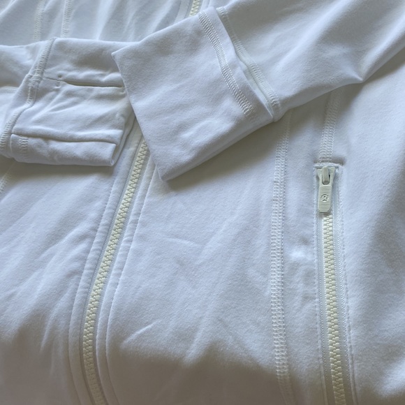 Lululemon Define Jacket - Picture 8 of 10